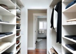 Walk-in closet